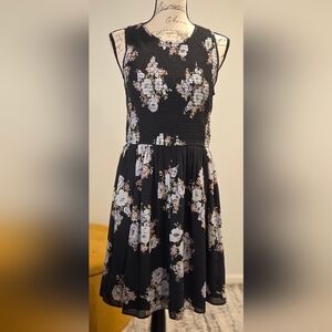 LOFT Black Floral Midi Sleeveless Dress,Size 4.